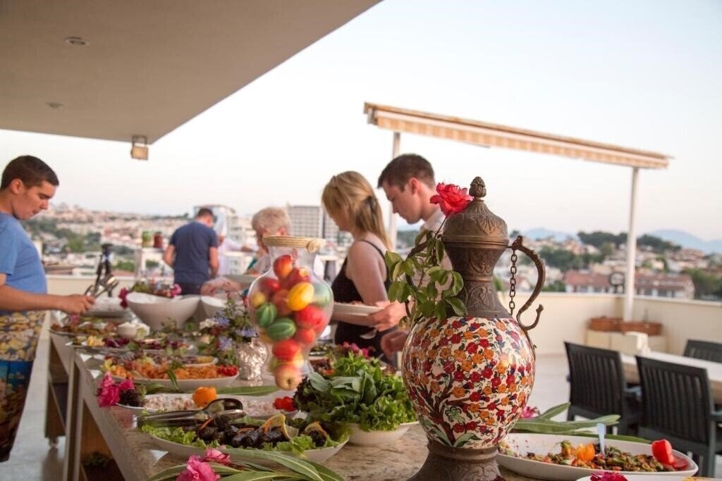 Изображение Tuntas Family Suites Kusadasi 4*