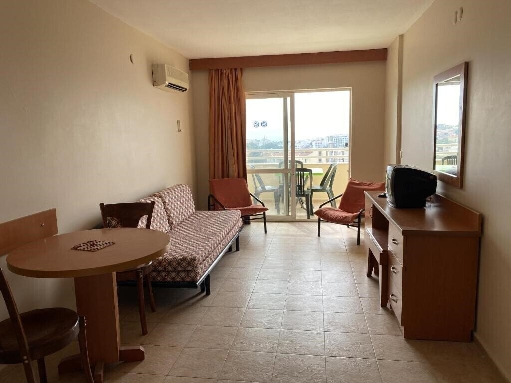Картинка Tuntas Family Suites Kusadasi 4*