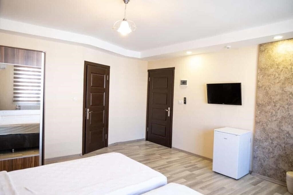 Картинка Ikarus Hotel 3*