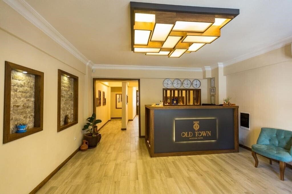 Готель Old Town Boutique Hotel 3*