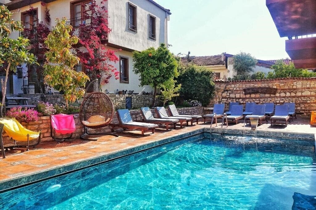 Фотографія Sezgin Boutique Hotel (ex. Pension, Guesthouse) 3*
