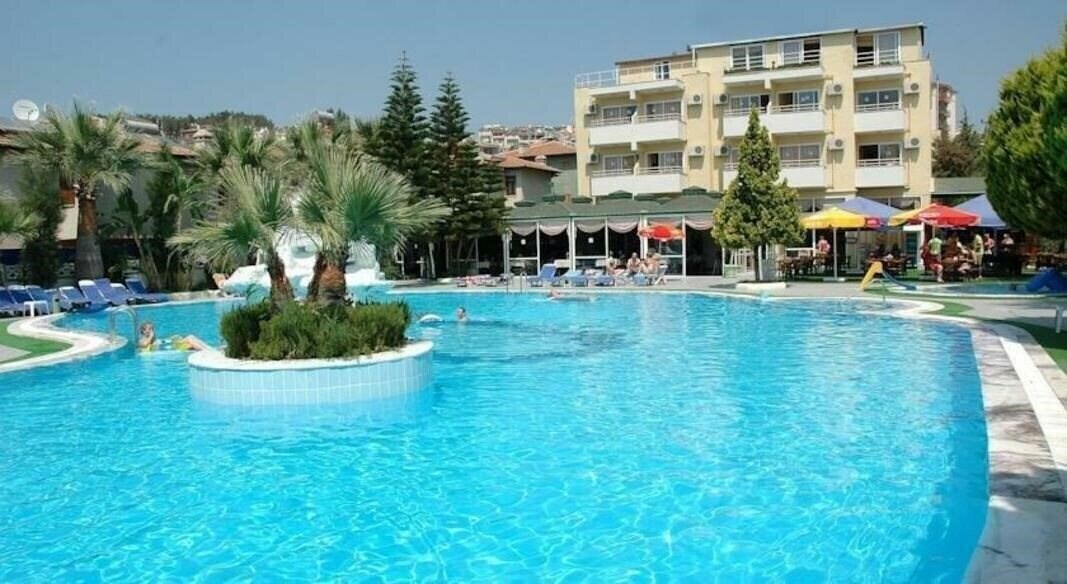 Фотографія Tropicana Garden Hotel 3*