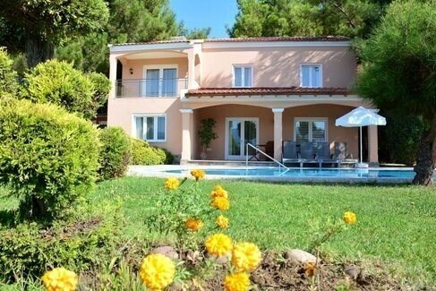 Фото Pine Club Boutique 4*