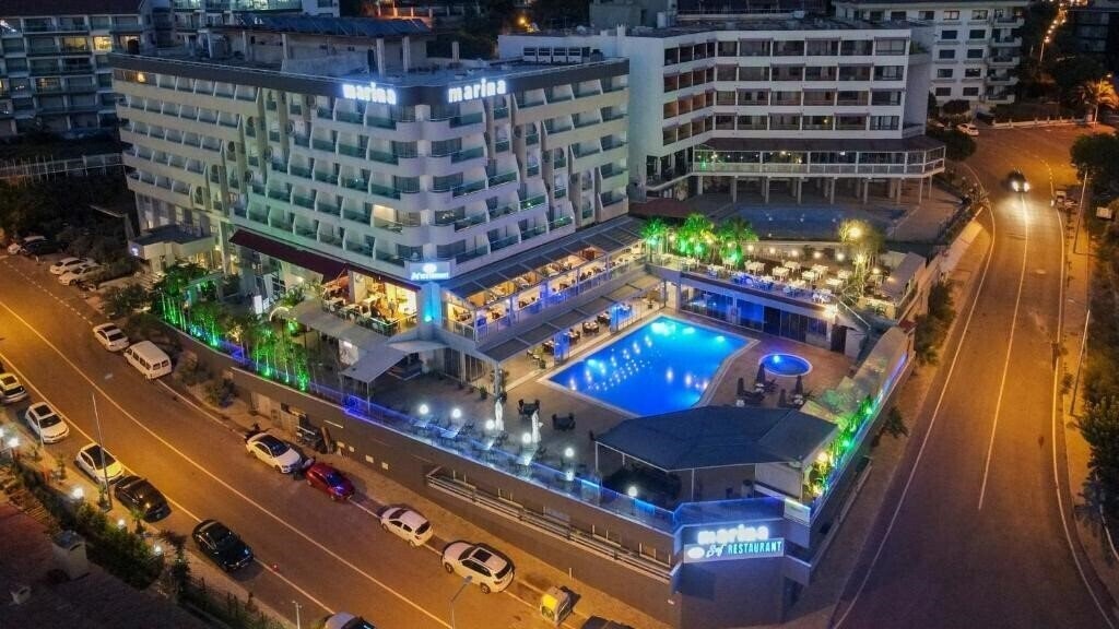 Готель Elite World Kusadasi (ex. Elite World Hotel Kusadasi, Marina Hotel Kusadasi) 5*