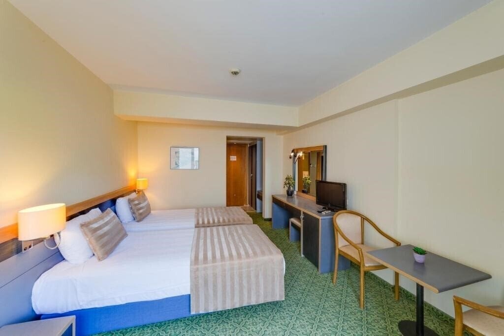 Зображення Elite World Kusadasi (ex. Elite World Hotel Kusadasi, Marina Hotel Kusadasi) 5*