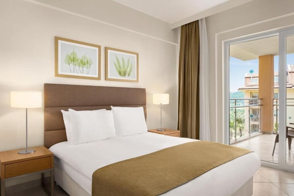 Фото Unique Residence Hotel Golf & SPA 5*
