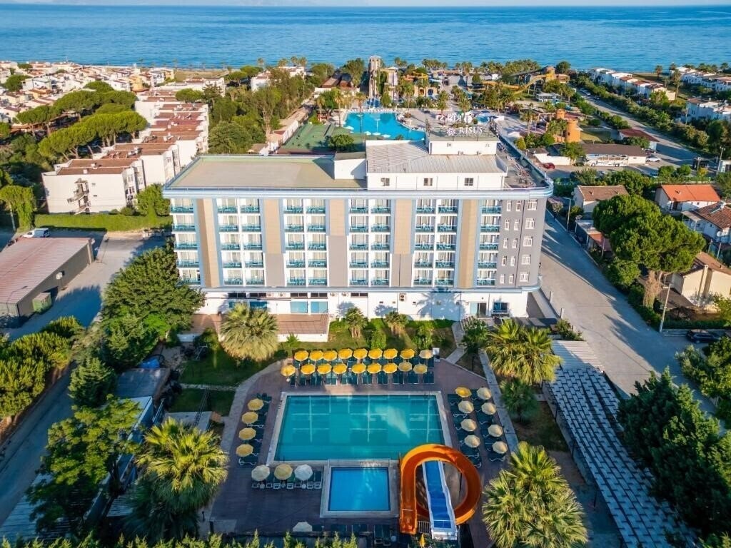 Отель The Gap Hotel Kusadasi 4*