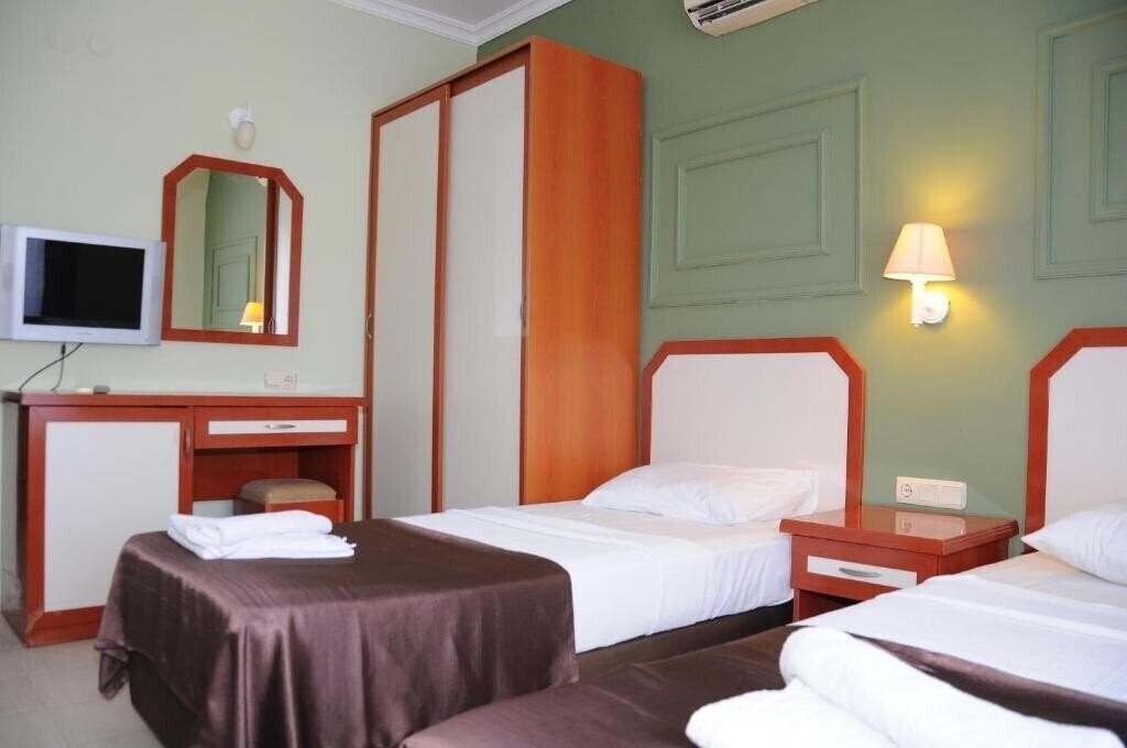 Картинка Pigale Beach Resort 3*
