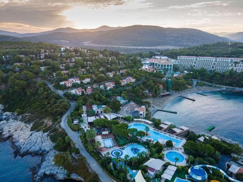 Фотография Pine Bay Holiday Resort 5*