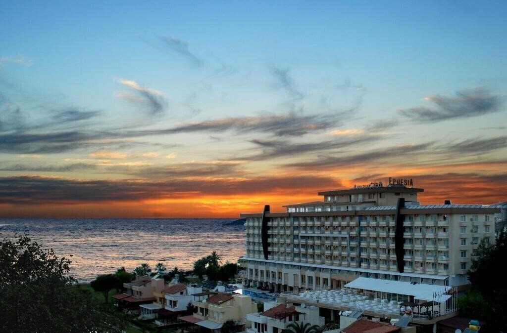 Готель Ephesia Hotel 4*