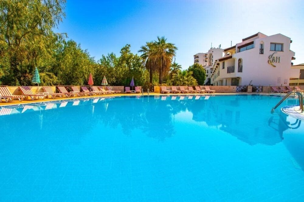 Фотографія Sentinus 4*