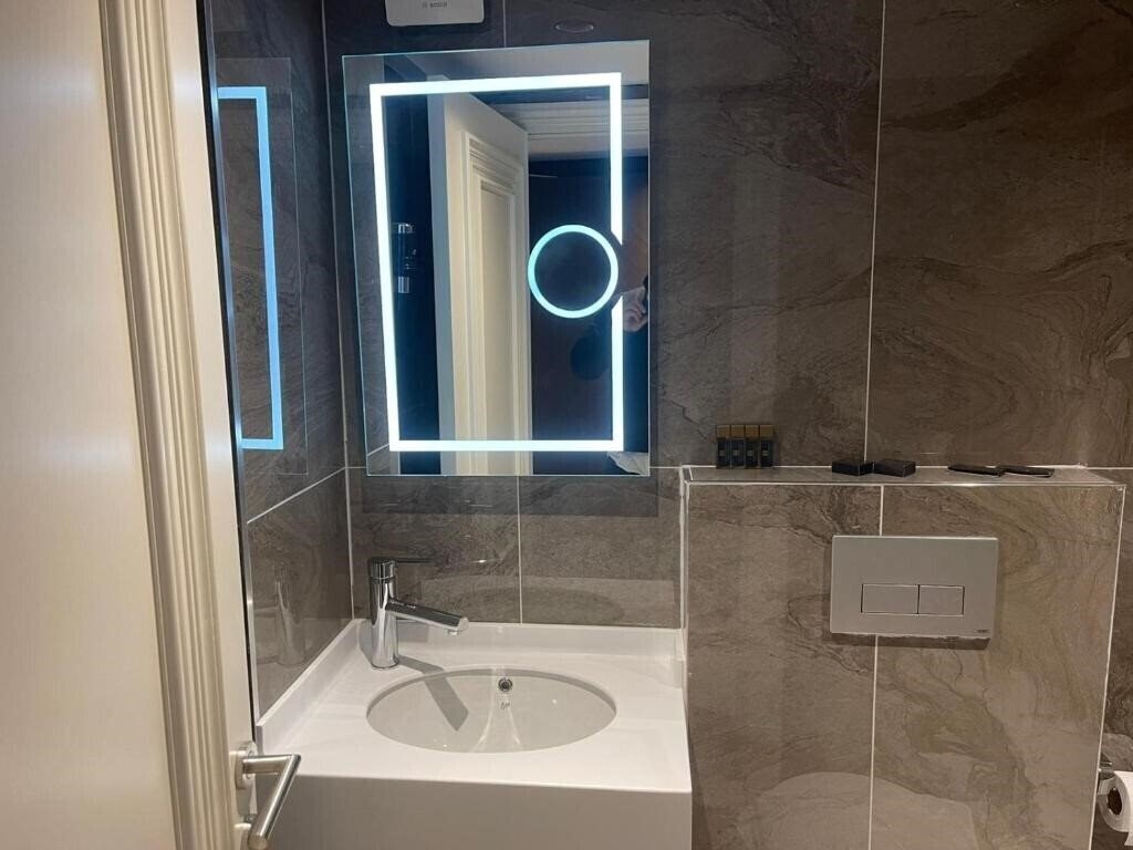 Картинка The Biancho Hotel Old City 4*