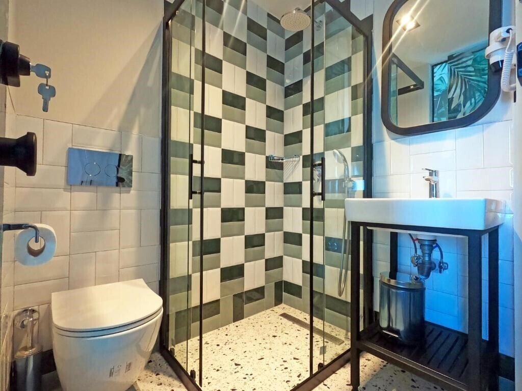 Фото Yeshill Boutique Hotel & Beach 3*