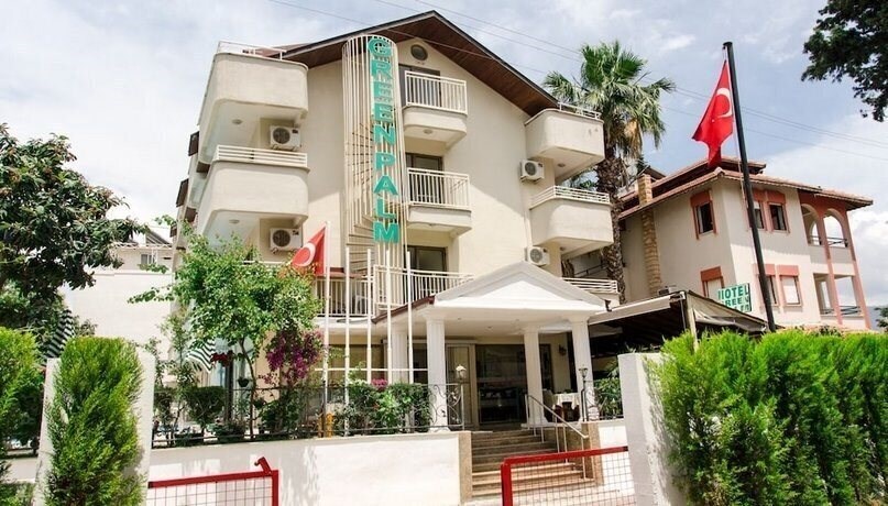 Отель Green Palm Hotel 2*