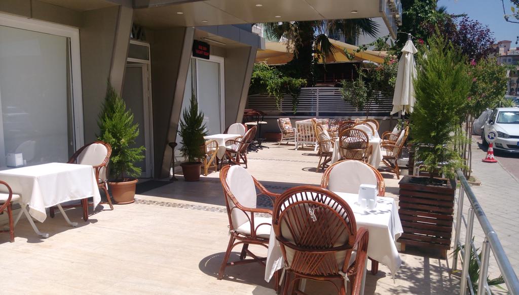 Картинка Gold Butik 3*