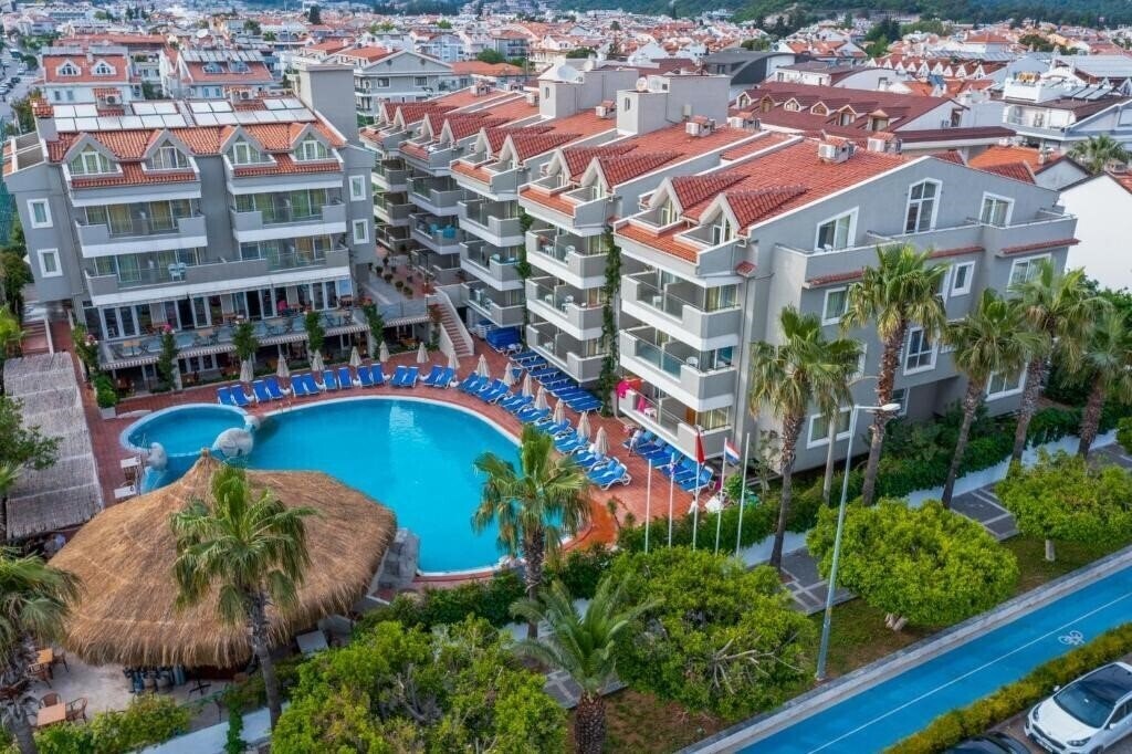 Готель Begonville Hotel 4*