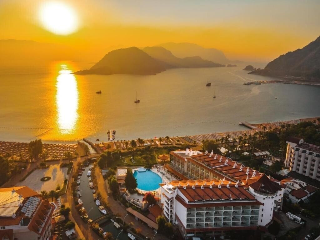 Изображение Marti La Perla Hotel 4*