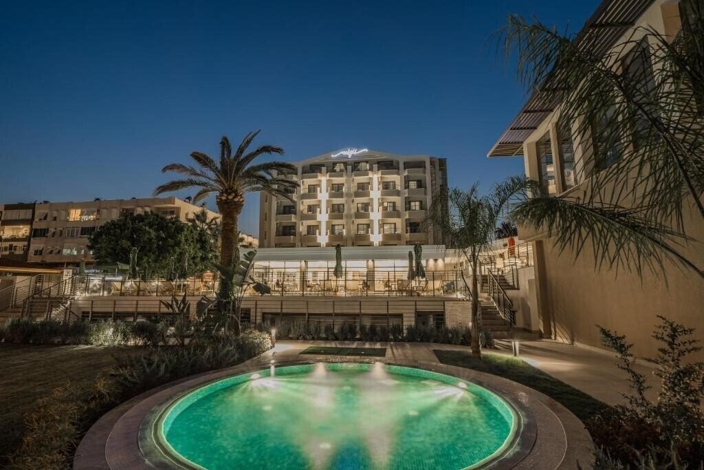 Изображение Premier Nergis Beach Hotel 4*