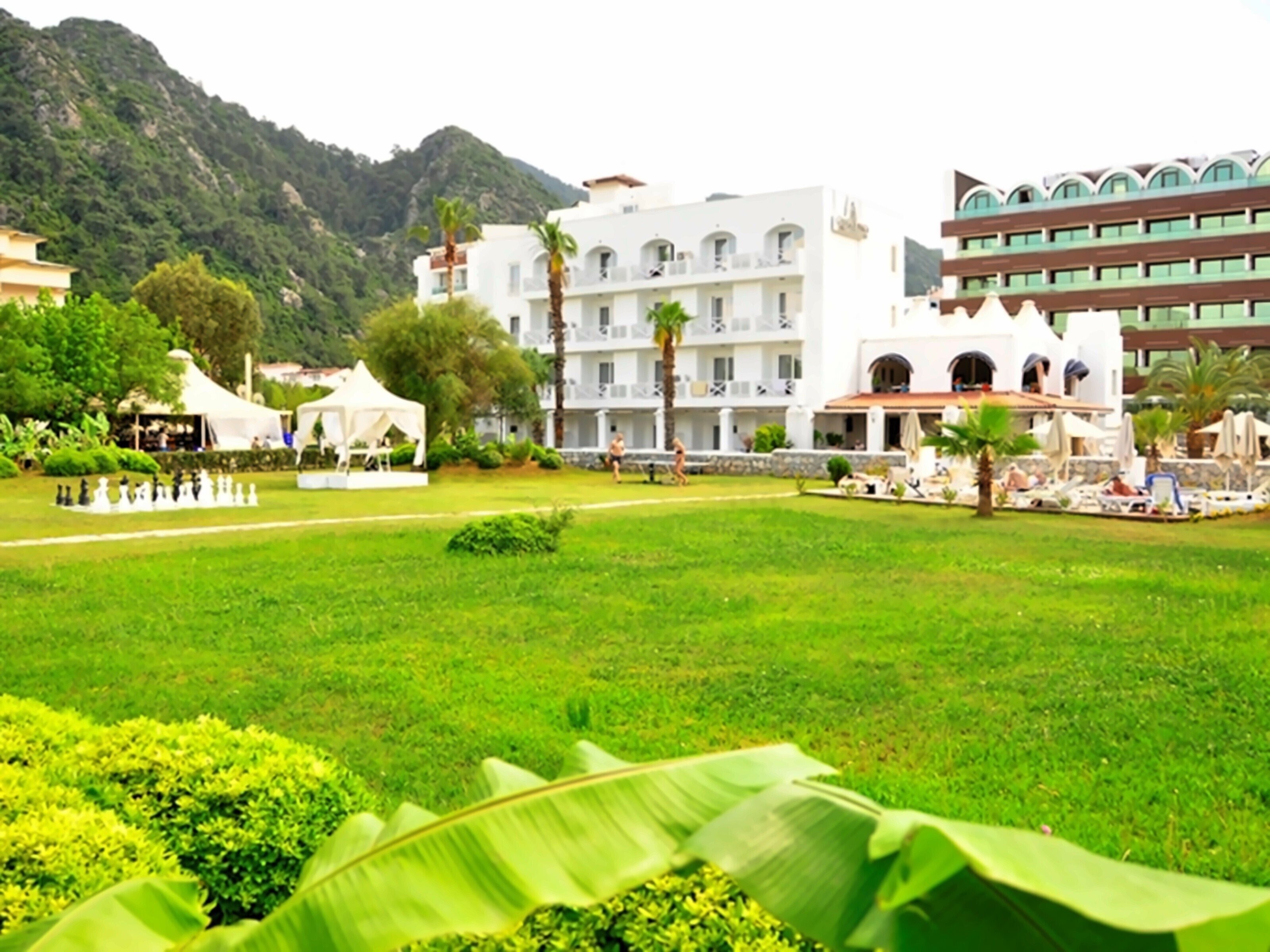 Фото Casa Blanca Beach Hotel 3*