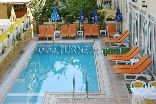 Готель Sunmaris City Hotel 3*