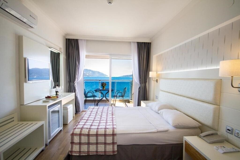 Готель Yunus Hotel 3*