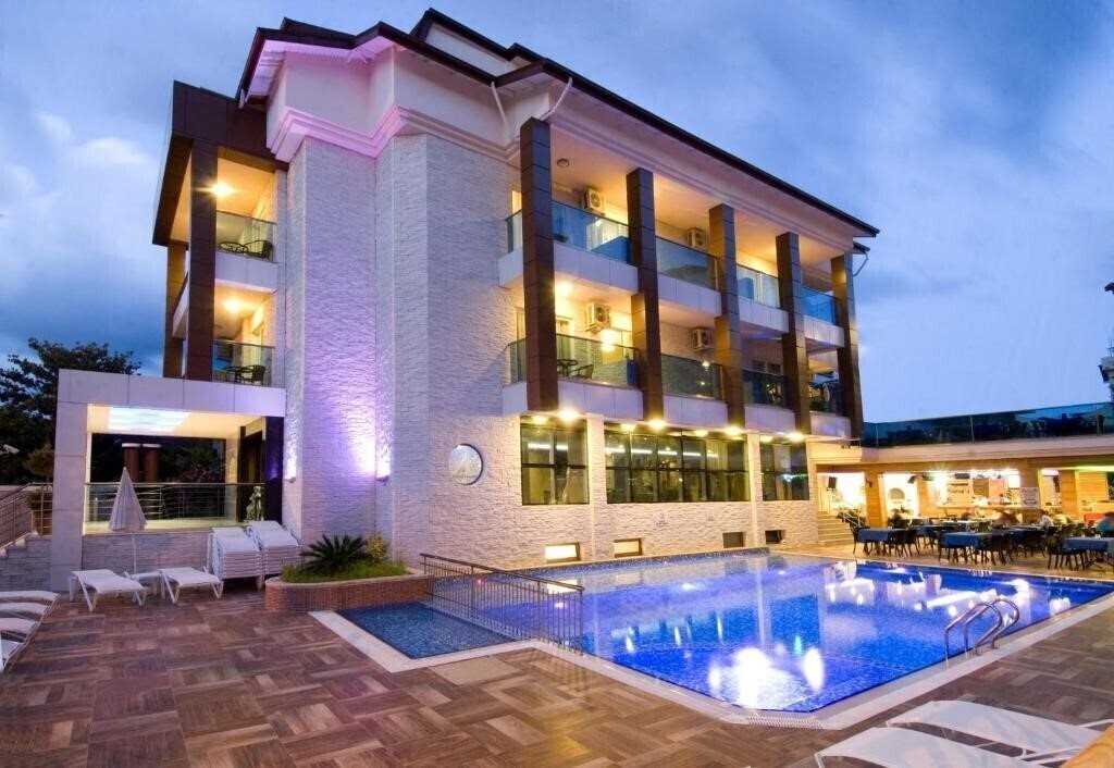 Картинка Supreme 4*