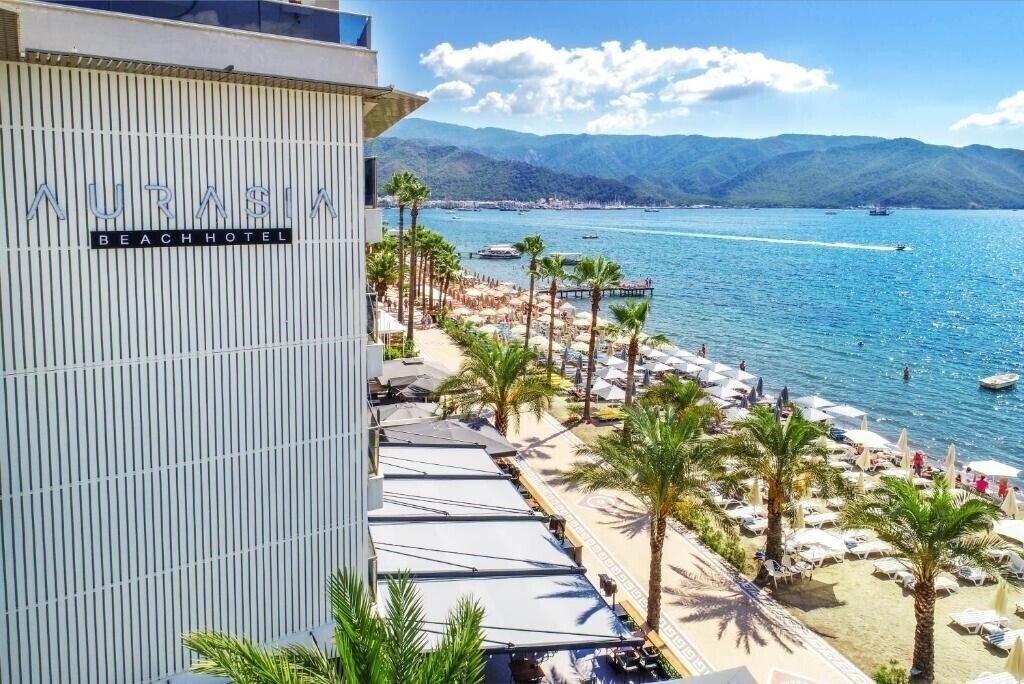 Изображение Aurasia Beach Hotel 3*