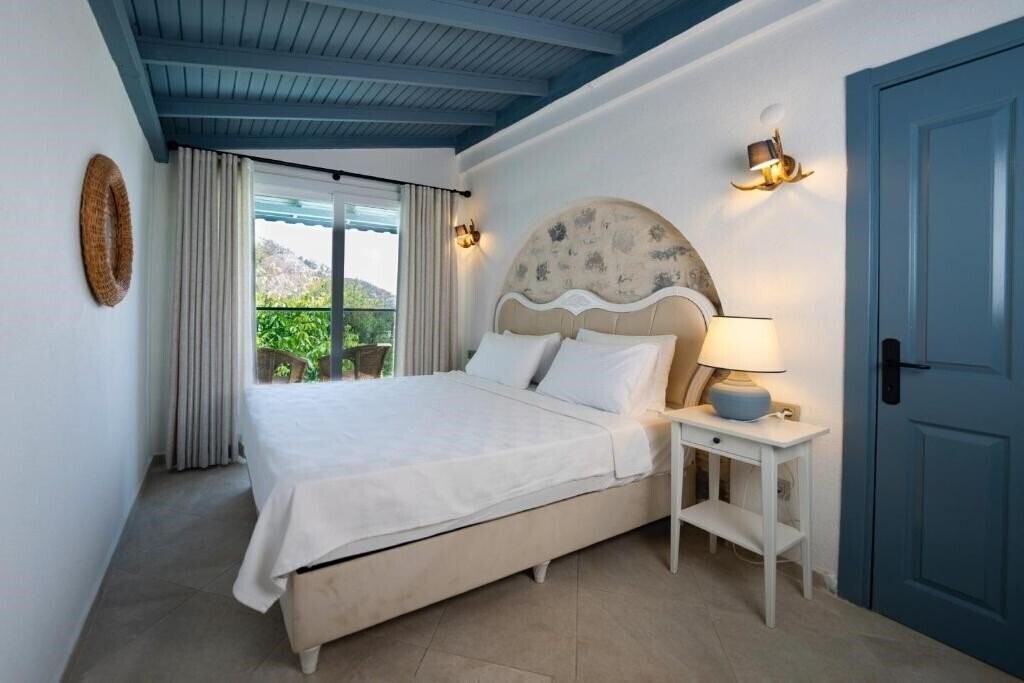 Фото Alya Piynar Villa Otel 3*