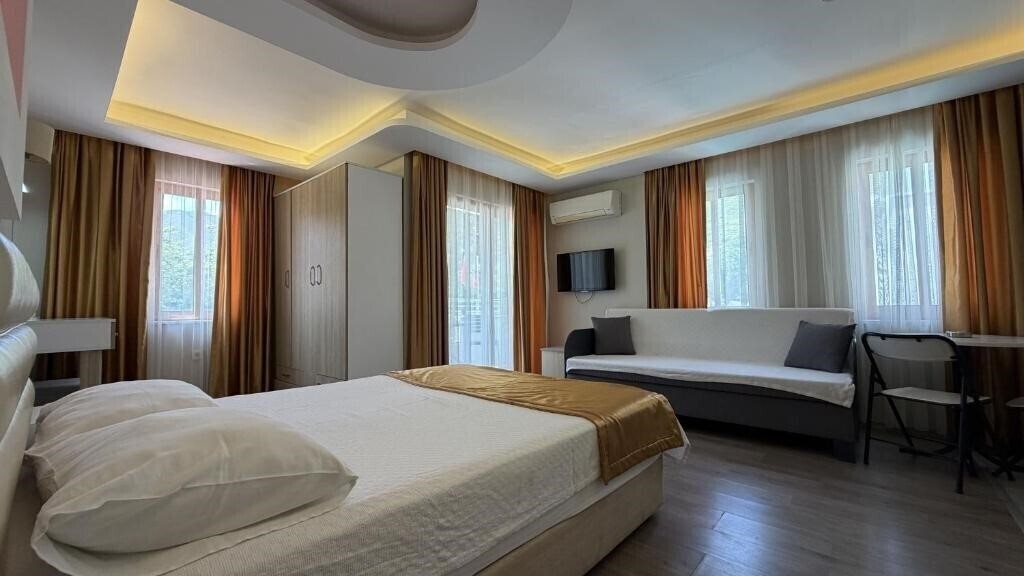 Фото Arya Boutique Hotel 3*