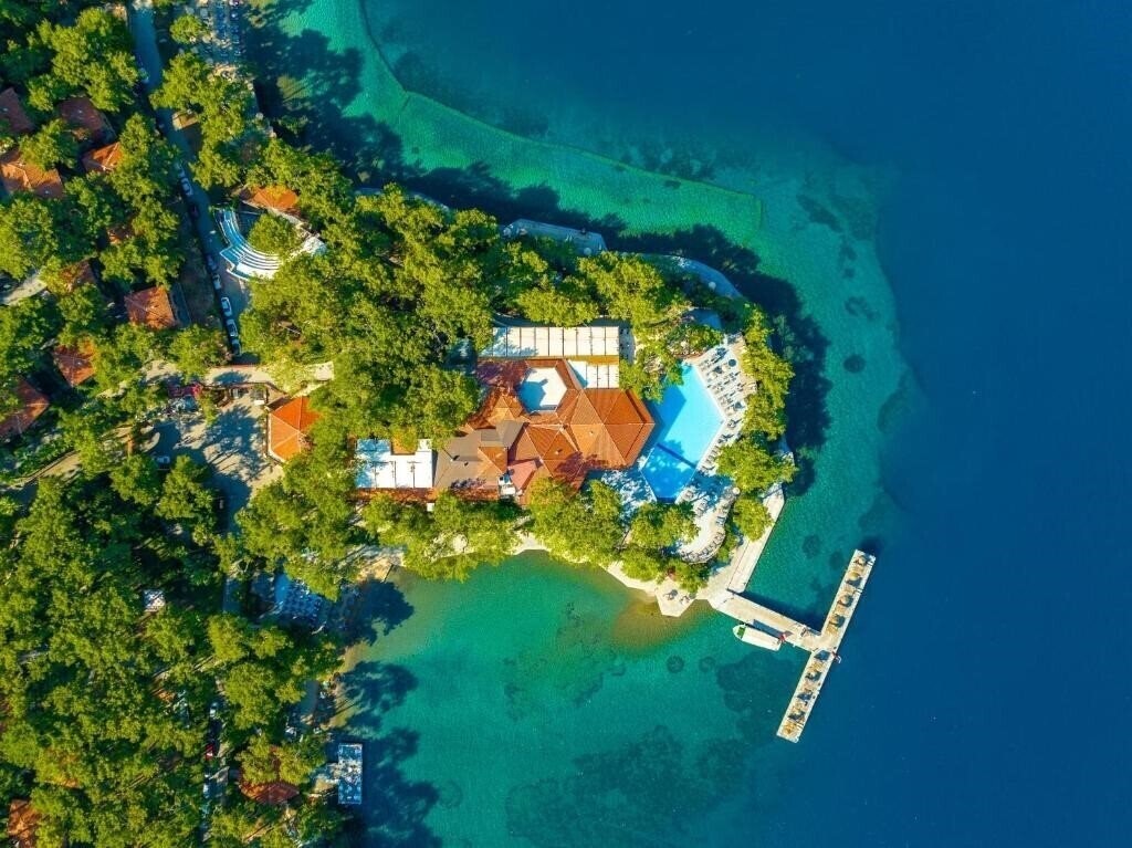 Отель Marmaris Bay Resort by MP Hotels 5*
