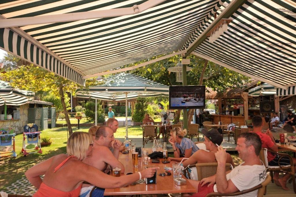 Зображення L' Etoile Beach Hotel 3*