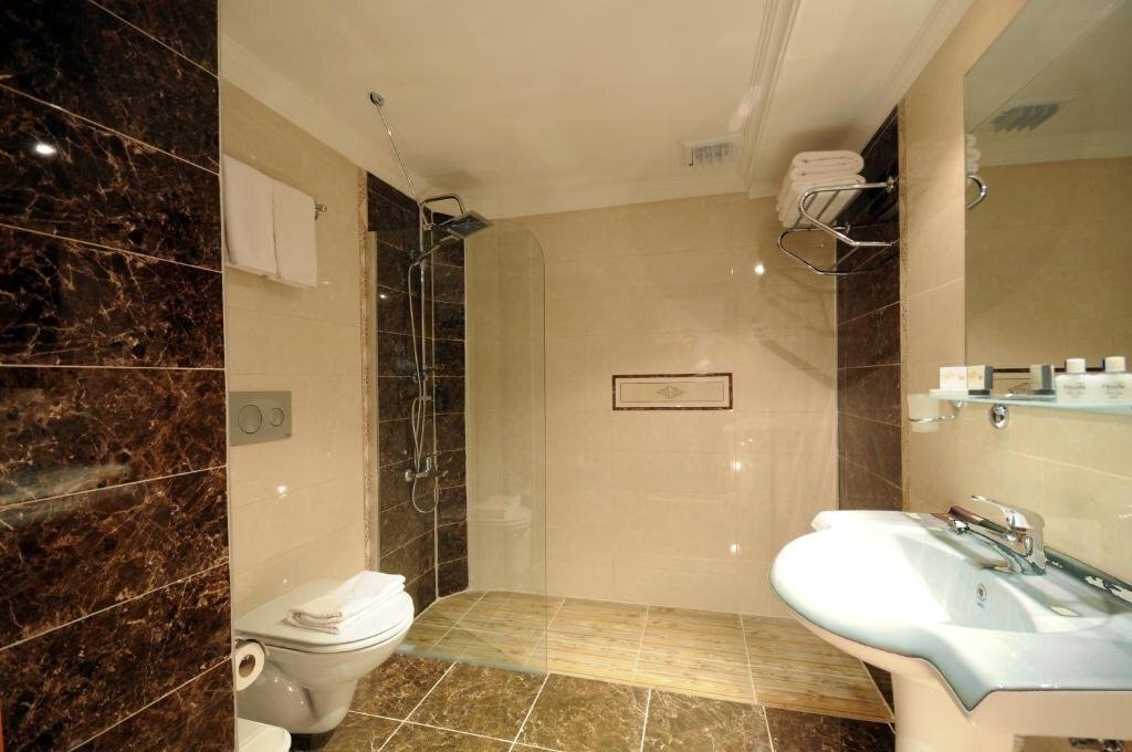 Картинка L' Etoile Beach Hotel 3*