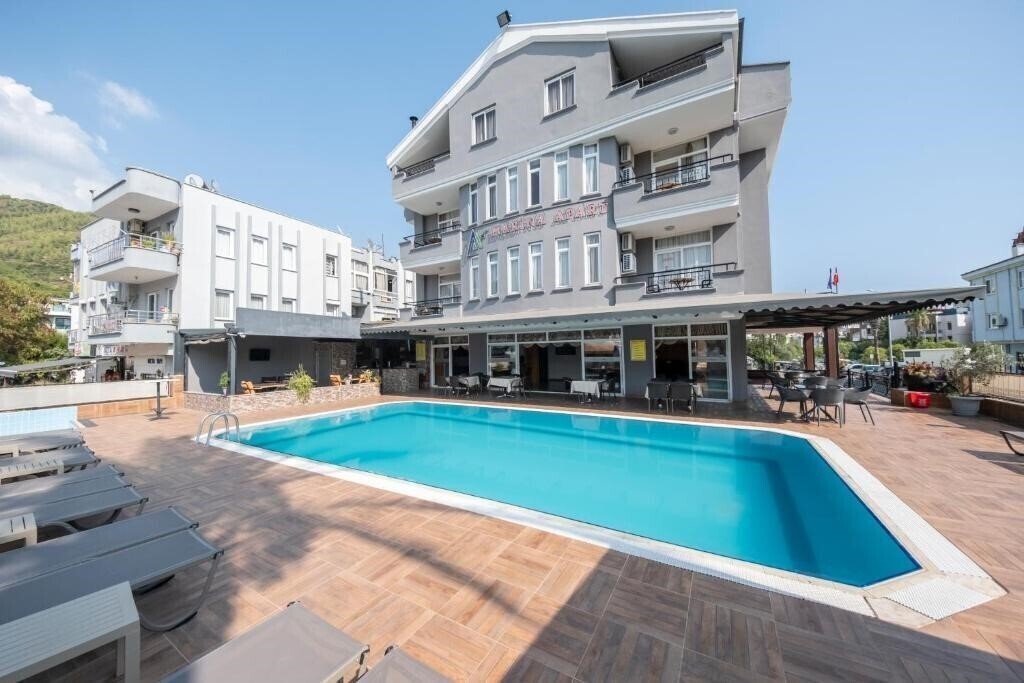 Готель Marina Apart Hotel 4*