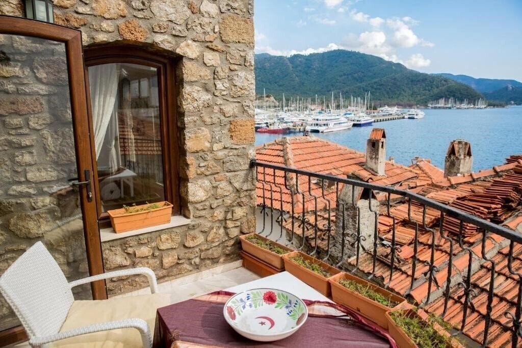 Изображение Two Stone Homes Metis 4*
