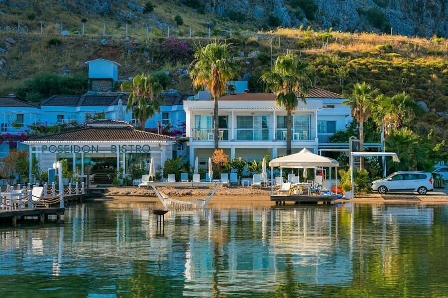 Готель Poseidon Boutique Hotel & Yacht Club 4*