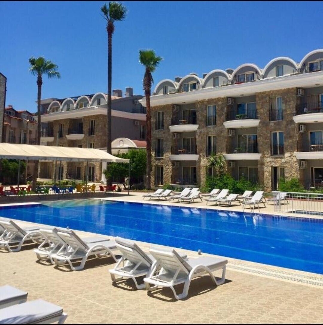 Готель Ventum Apart Hotel (ex. Vemtum Suite) 3*