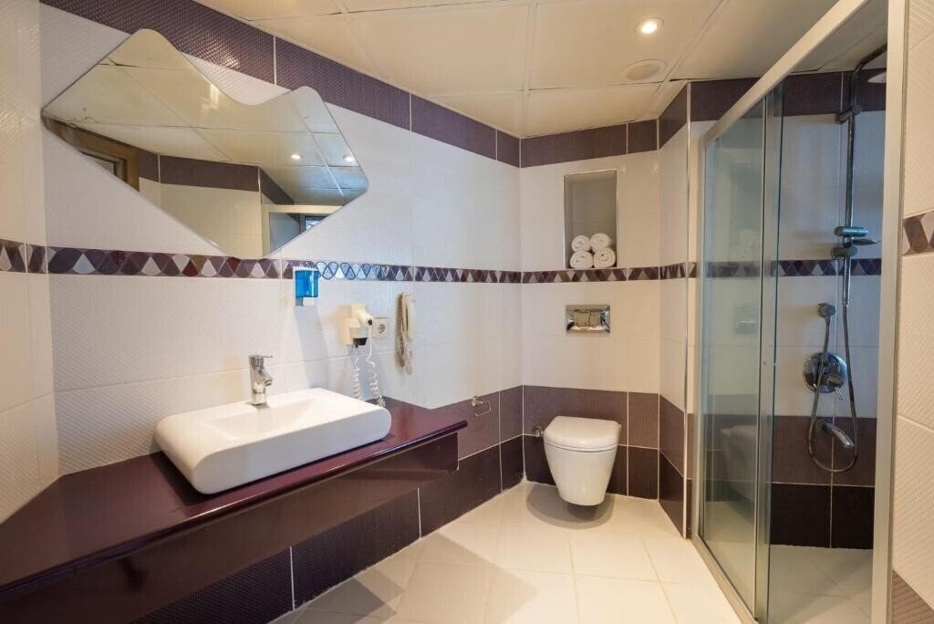 Зображення Hotel Caprea Beach (ex. Dora Beach Boutique Hotel, Dora Beach Marmaris, Karacan Beach) 4*