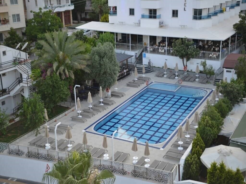 Отель Adler Hotel 3*