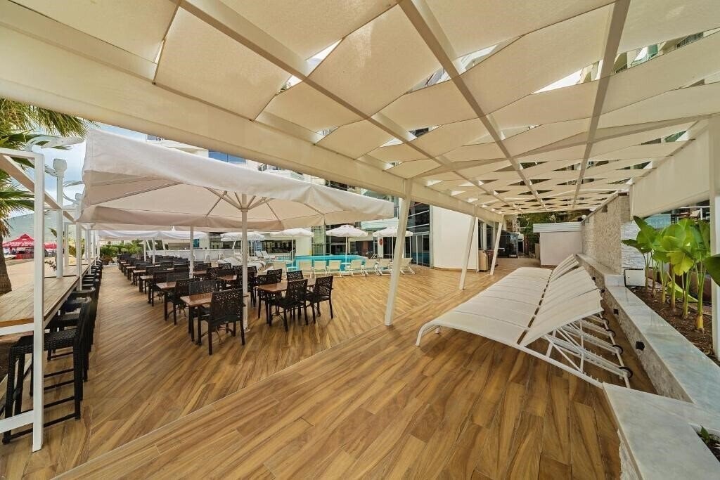 Зображення Poseidon Hotel 4*