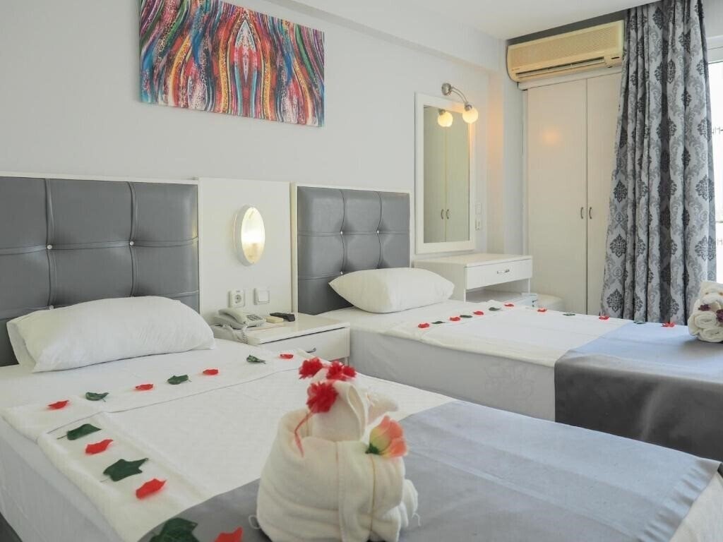Фото Halici Center Hotel 3*