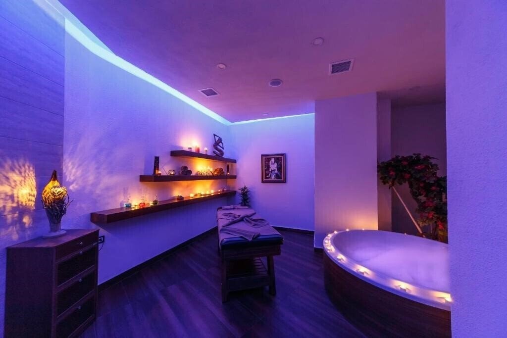 Фото Dilek Kaya Hotel 1*