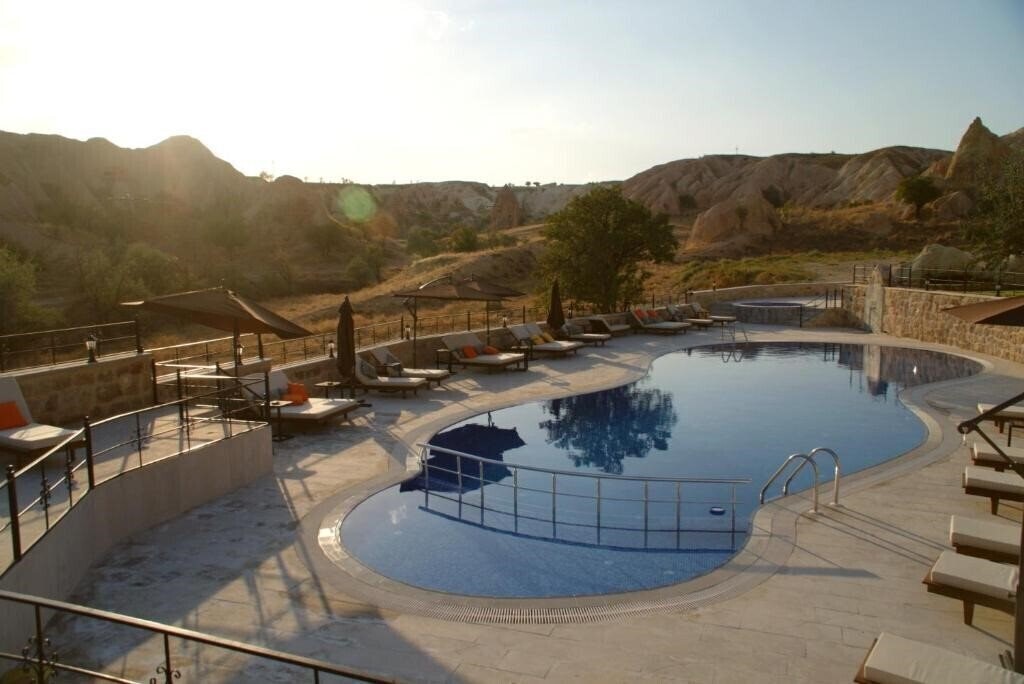 Готель Mdc Cave Hotel 3*