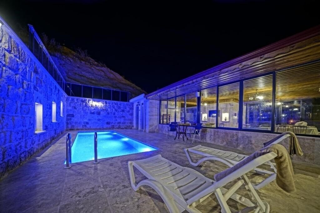 Картинка Balloon Cave Hotel 3*