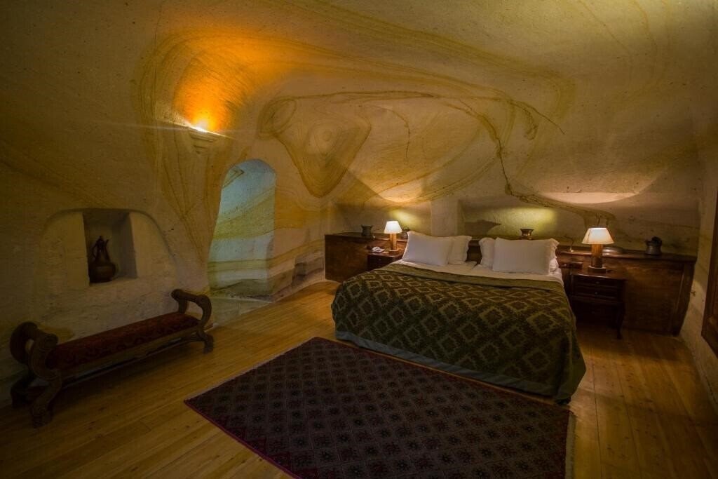 Картинка Fresco Cave Suites & Mansions 4*