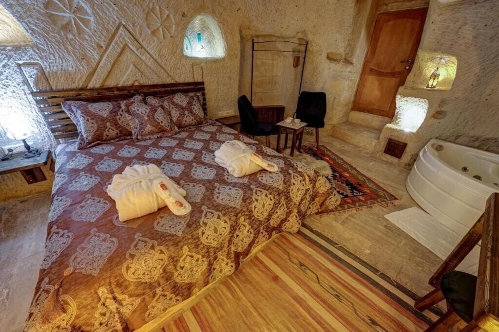 Картинка Cappadocia Alaz Cave Otel (ex. Cappadocia Alaz Cave Hotel) 3*