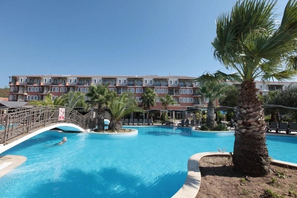 Зображення Club Yali Hotels & Resort 5*