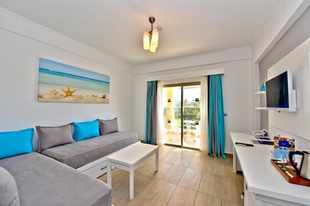 Фотография Tui Blue Tropical 5*