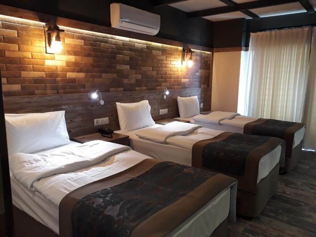 Фото The Sarigerme Inn 3*