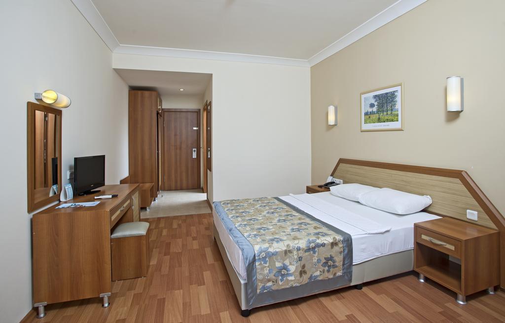 Изображение Titan Garden Hotel 4*