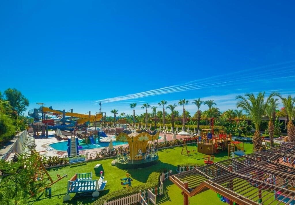 Готель Hotel Turan Prince 5*